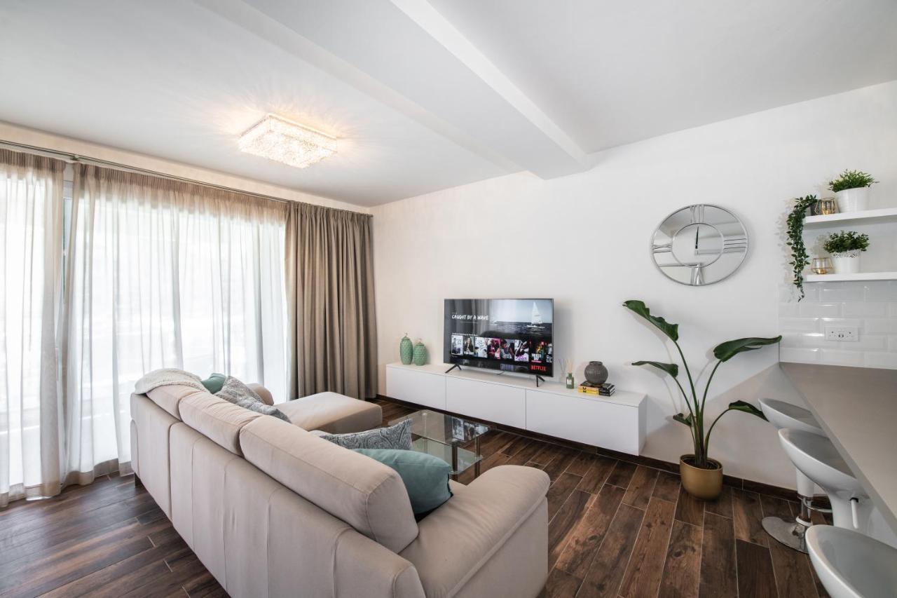 Electra Residence - Luxury Central Beachview Apartment Marsalforn Exterior foto